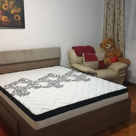 Apartamentdecebal Appartamento Constanţa Esterno foto