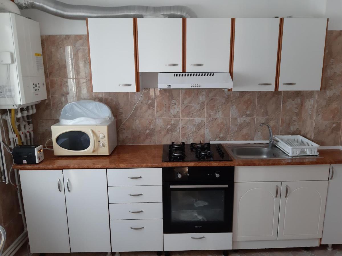 Apartamentdecebal Appartamento Constanţa Esterno foto